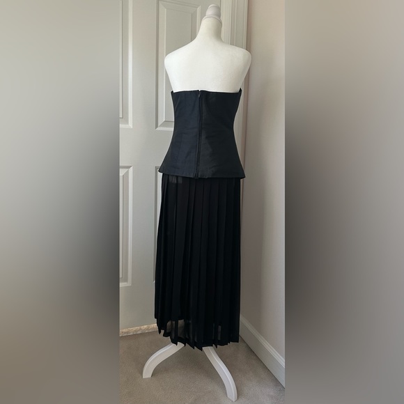 Vintage Kairat Top: silk sleeveless black corset top (skirt sold separately). - Picture 12 of 13